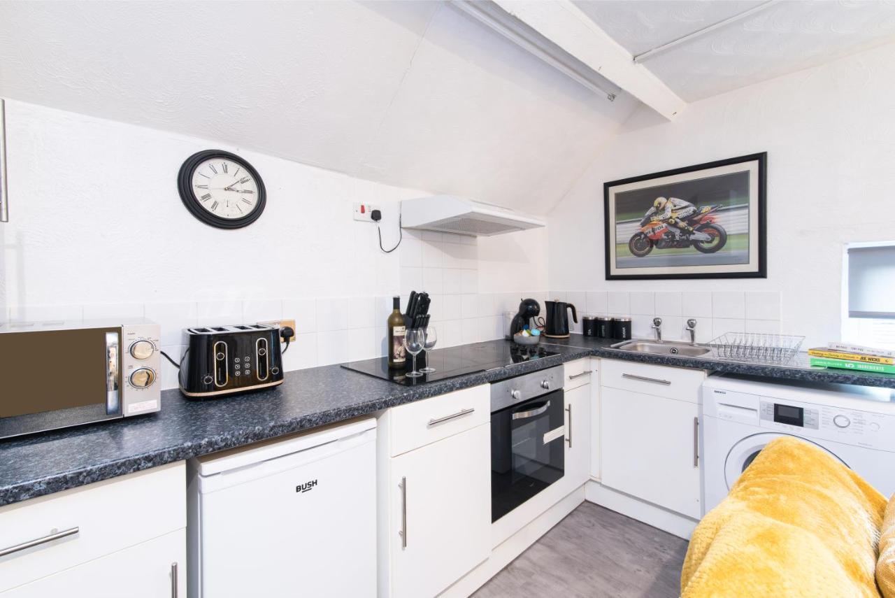 Dd Apartment 8 - Free Parking - Fast Wifi Castle Donington Exterior photo